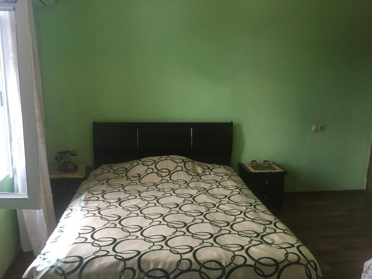 Duru'S Apartment With 3 Bedrooms Μπατούμι Εξωτερικό φωτογραφία